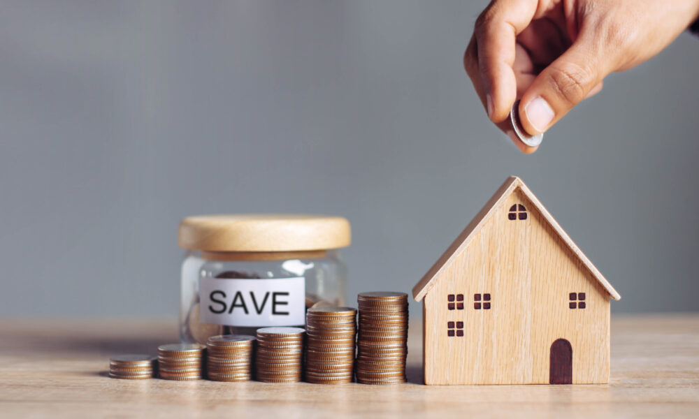 5 Ways To Get Cheap Homeowners Insurance In 2022 Dollar Sense   Shutterstock 1903182697 1000x600 